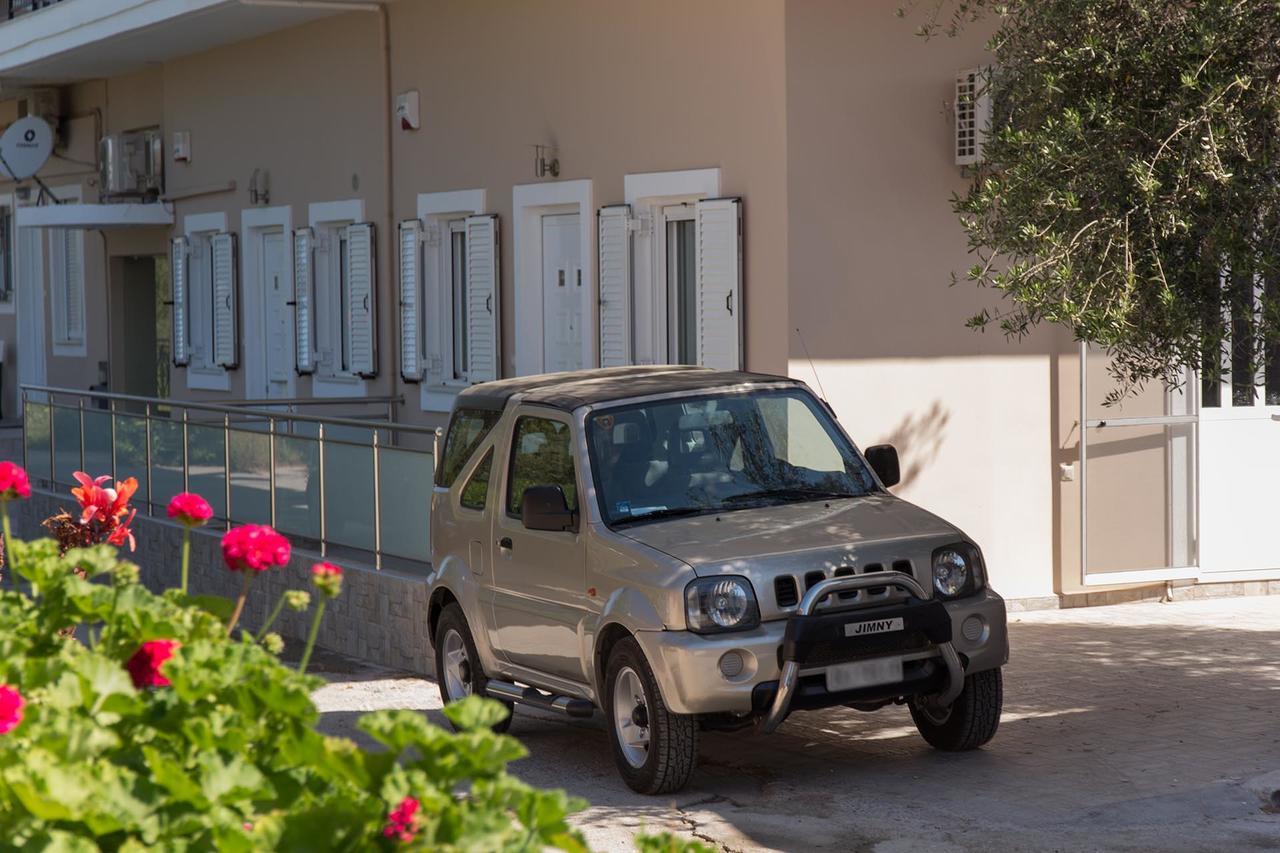 Creta Nostos Luxury Apartment Tsikalaria  エクステリア 写真