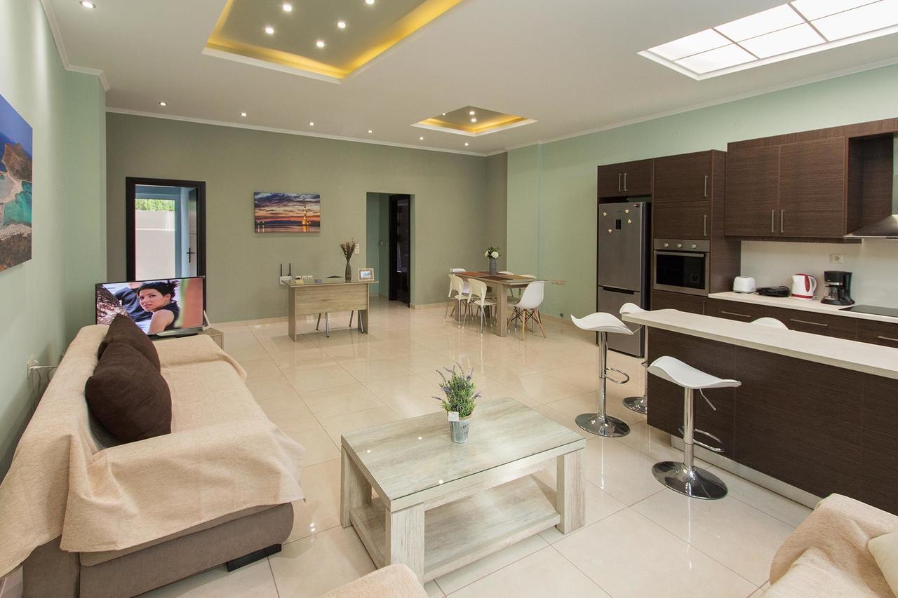 Creta Nostos Luxury Apartment Tsikalaria  エクステリア 写真